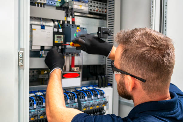 Best Emergency Electrical Repair  in Highlandville, MO